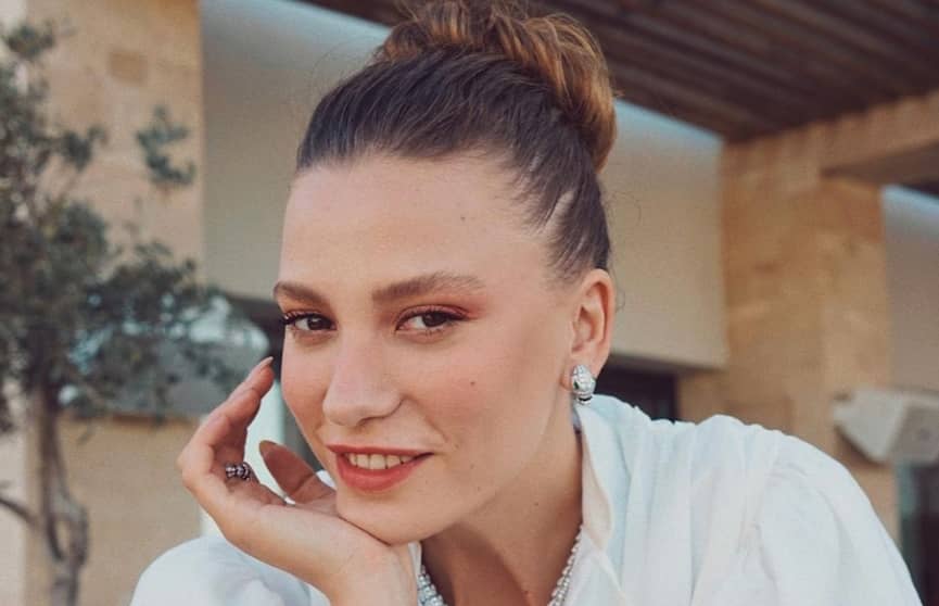 Serenay Sarikaya