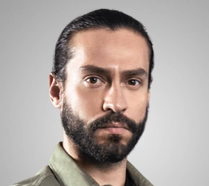 Ekin Koc Height, Age, Wiki, Biography, Wife, Family