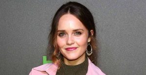 Rebecca Breeds