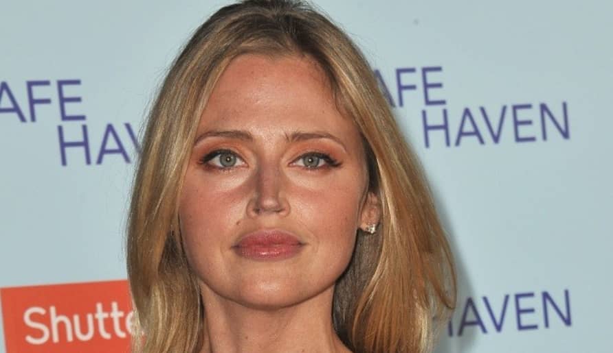 Estella Warren