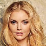 Izabella Miko