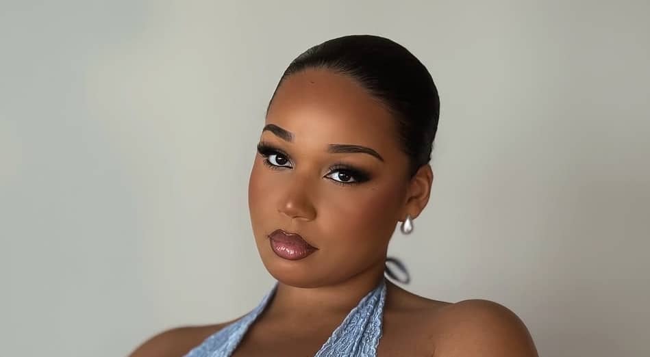 Miss Assi Nuyens