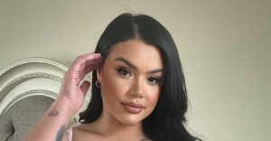 She be Stephanie