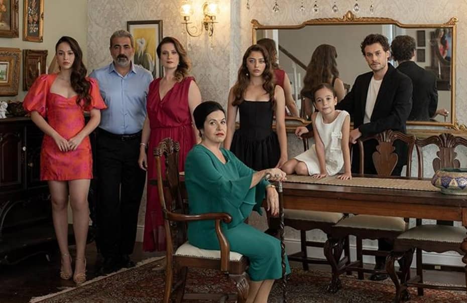 A Journey to Belong (Bizi Birleştiren Hayat) TV Series Cast